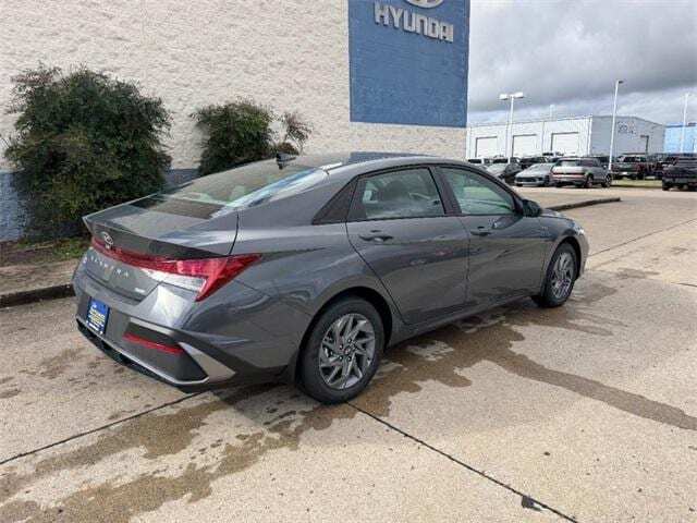 2026 Hyundai Elantra HEV Blue