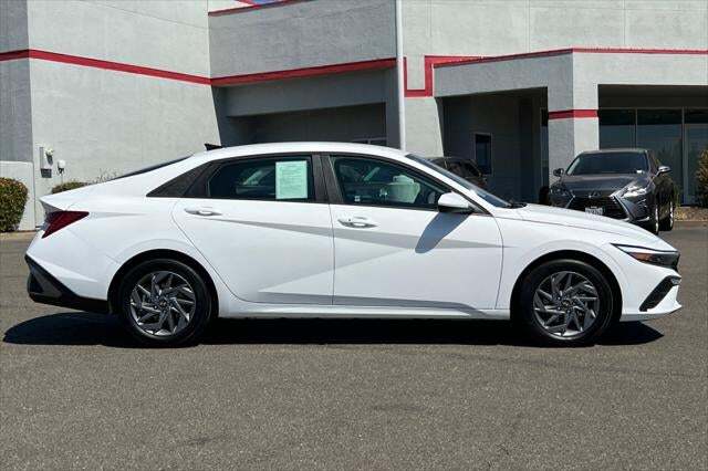2026 Hyundai Elantra Hybrid Blue Roseville CA