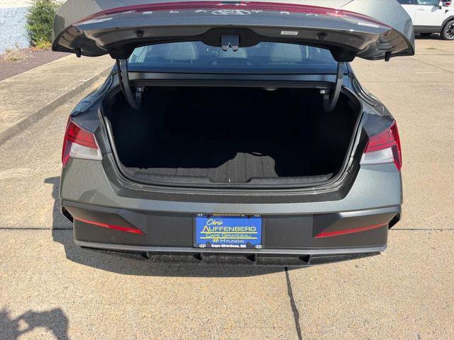 2026 Hyundai Elantra Hybrid Limited Cape Girardeau MO