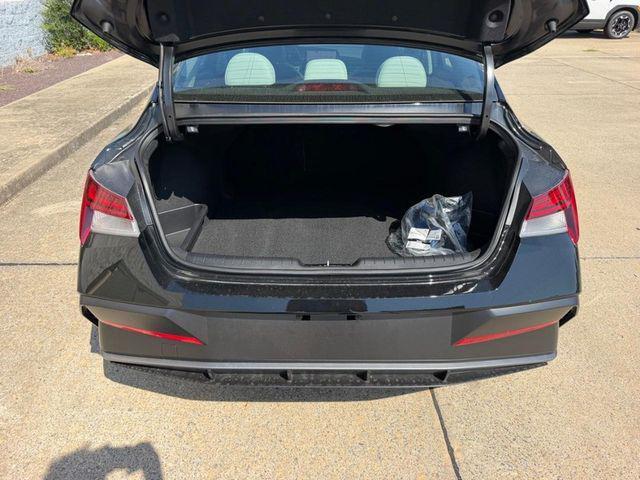 2026 Hyundai Elantra Hybrid Limited Cape Girardeau MO