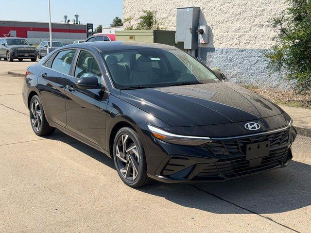 2026 Hyundai Elantra Hybrid Limited