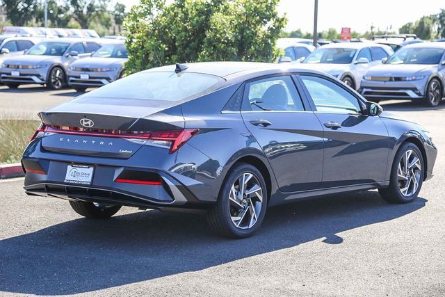 2026 Hyundai Elantra Limited Folsom CA