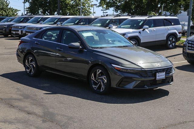 2026 Hyundai Elantra Limited Folsom CA