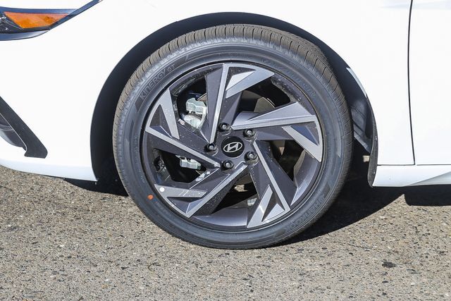 2026 Hyundai Elantra Limited Folsom CA