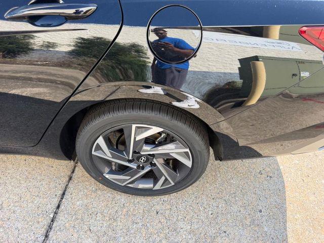 2026 Hyundai Elantra Limited Cape Girardeau MO