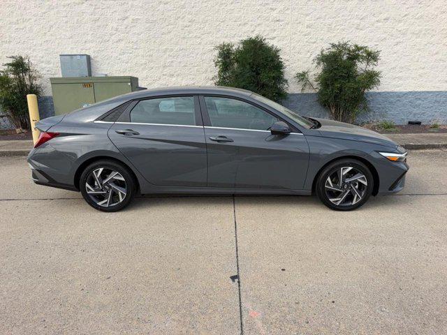 2026 Hyundai Elantra Limited Cape Girardeau MO