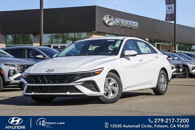 2026 Hyundai Elantra SE