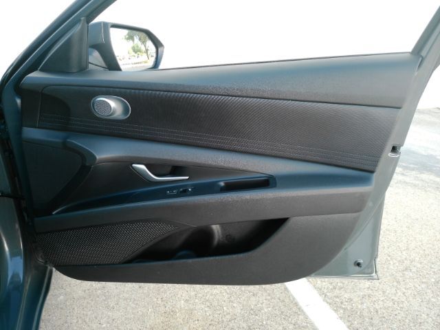 2026 Hyundai Elantra SE Plano TX