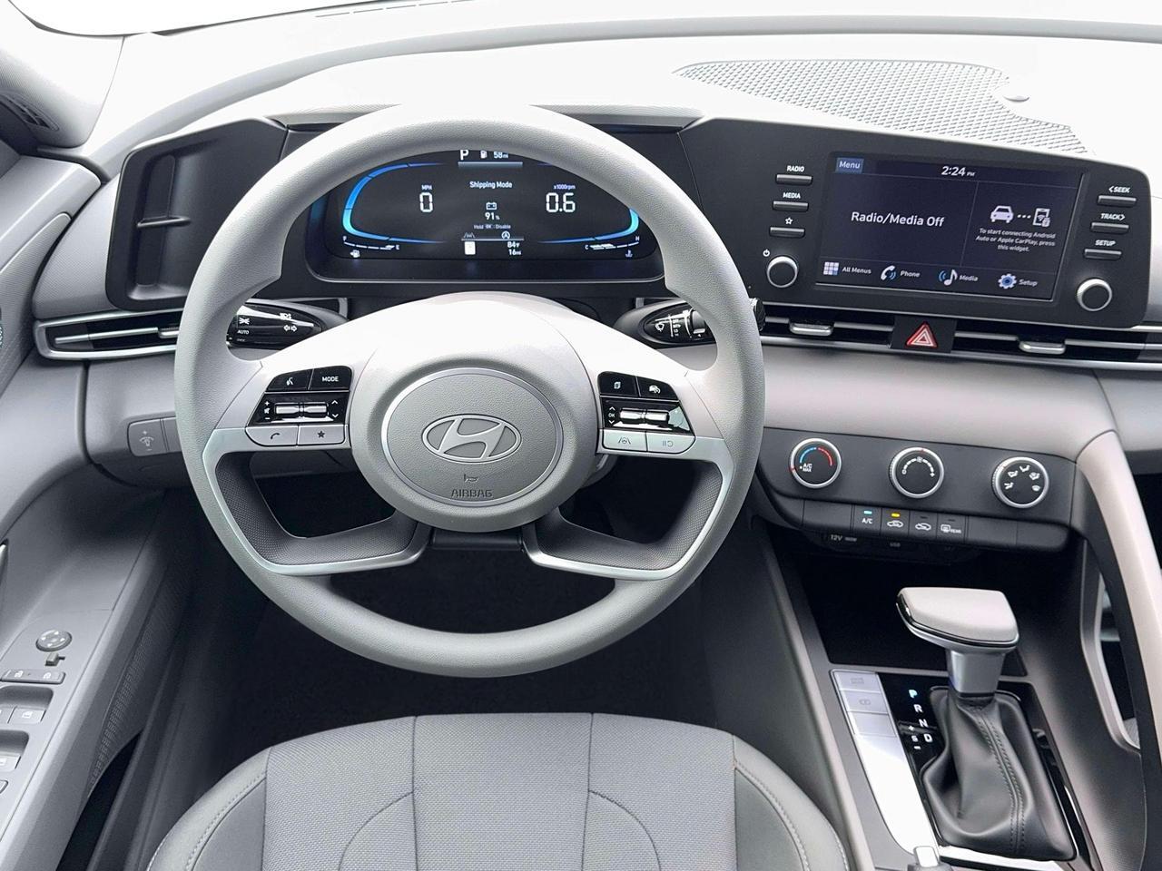 2026 Hyundai Elantra SE Cape Girardeau MO