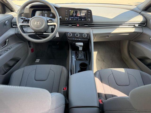 2026 Hyundai Elantra SE Cape Girardeau MO