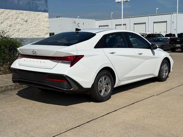 2026 Hyundai Elantra SE Cape Girardeau MO