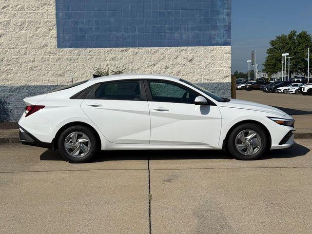 2026 Hyundai Elantra SE Cape Girardeau MO