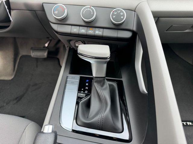 2026 Hyundai Elantra SE Cape Girardeau MO