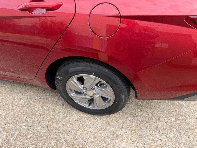 2026 Hyundai Elantra SE Cape Girardeau MO