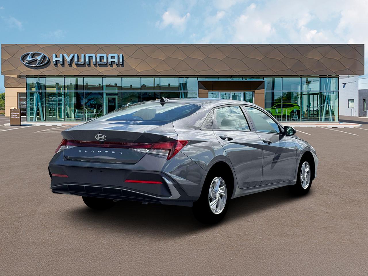 2026 Hyundai Elantra SE Cape Girardeau MO