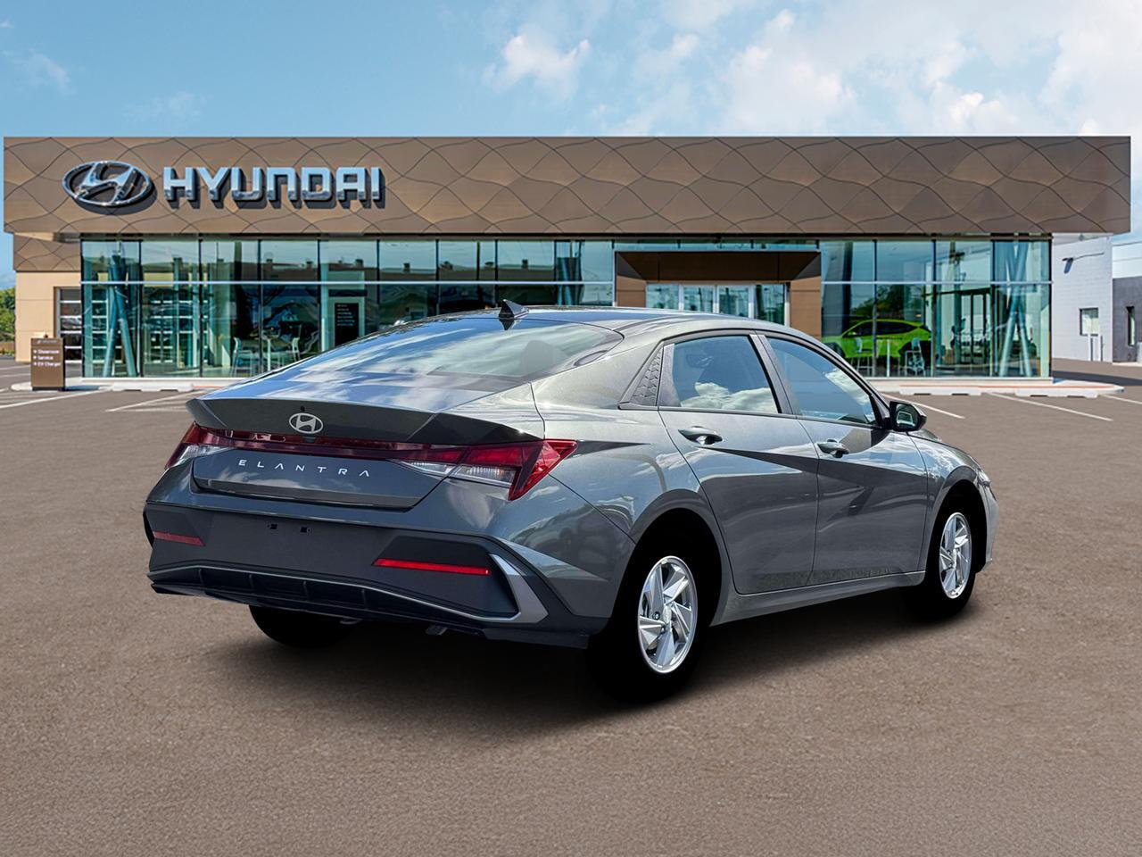 2026 Hyundai Elantra SE Cape Girardeau MO