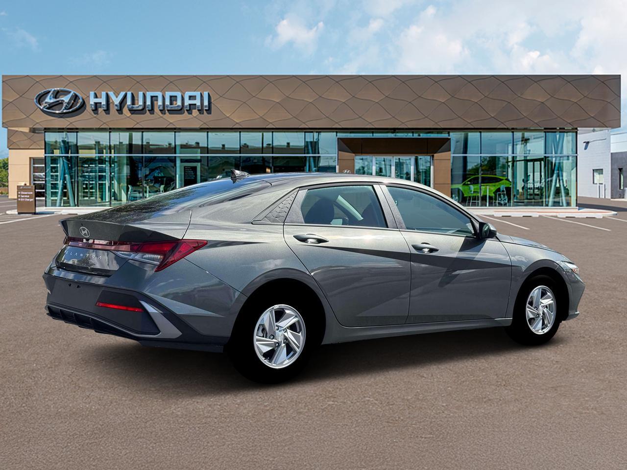 2026 Hyundai Elantra SE Cape Girardeau MO