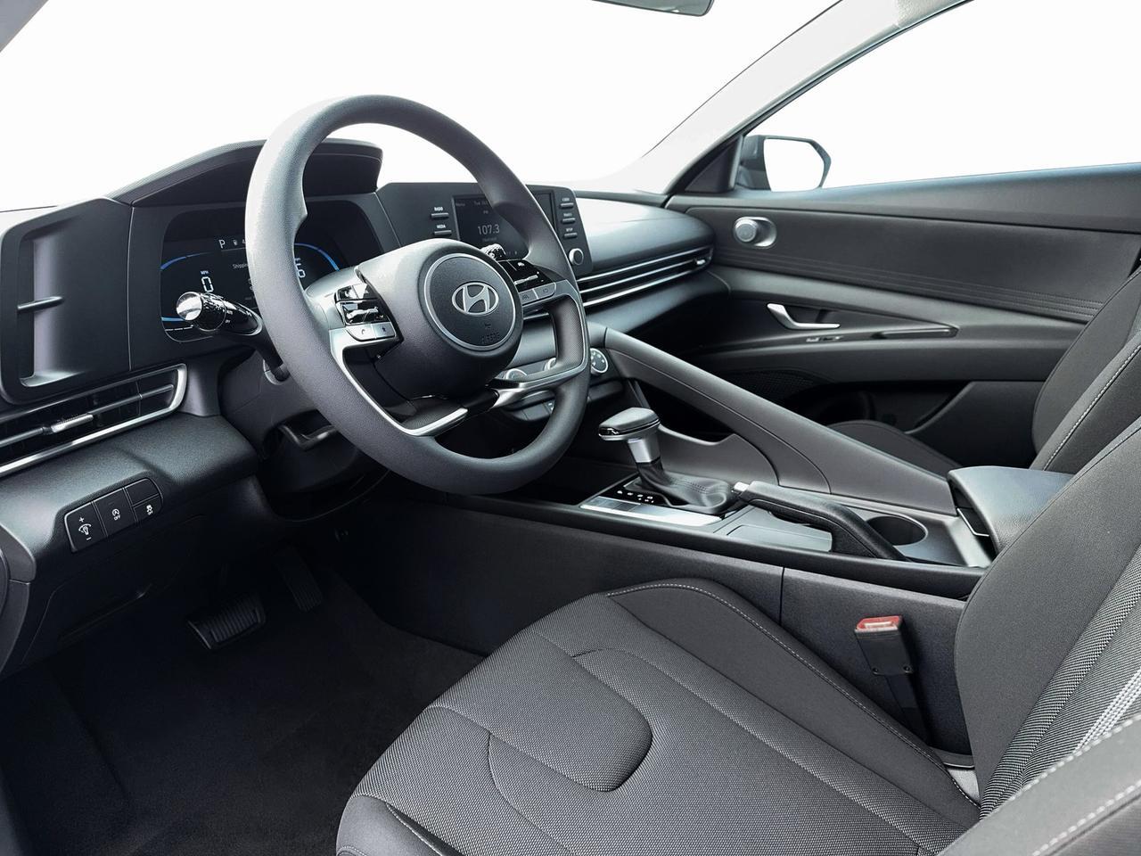 2026 Hyundai Elantra SE Cape Girardeau MO