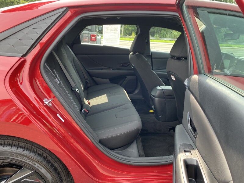 2026 Hyundai Elantra SEL Sport Bristol  PA