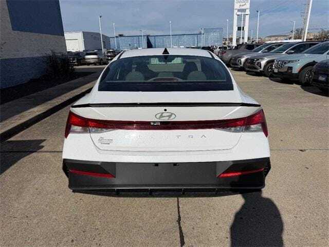 2026 Hyundai Elantra SEL Sport Cape Girardeau MO