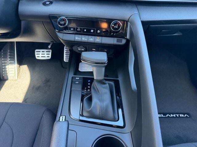 2026 Hyundai Elantra SEL Sport Cape Girardeau MO