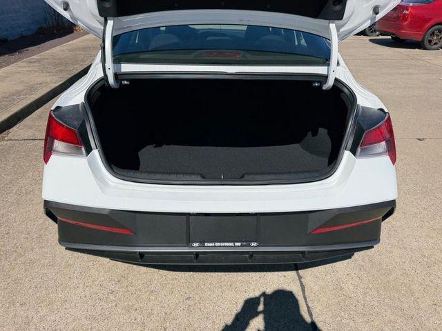 2026 Hyundai Elantra SEL Sport Cape Girardeau MO