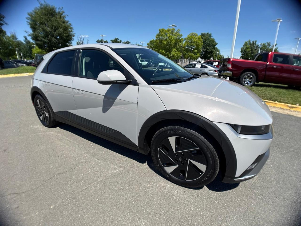 2026 Hyundai IONIQ 5 SE