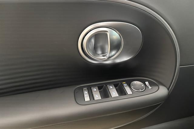2026 Hyundai IONIQ 9 SE