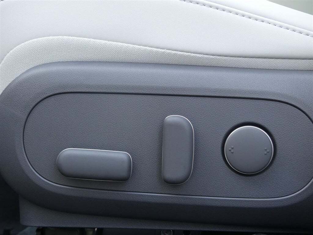 2026 Hyundai KONA Limited FWD Waldorf MD