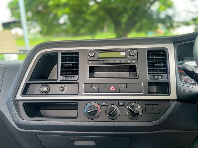 2026 Hyundai MIGHTY EX8 (3.9L Diesel) Vaitele