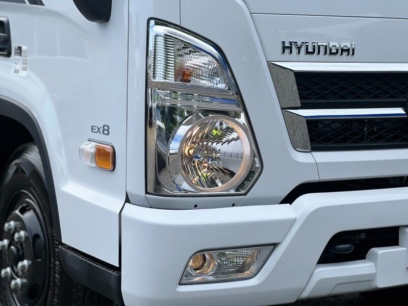 2026 Hyundai MIGHTY EX8 (3.9L Diesel) Vaitele
