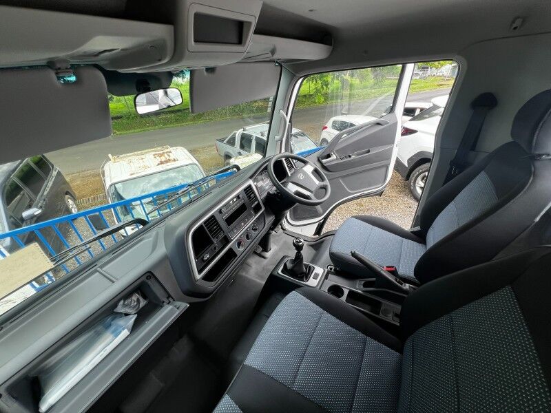 2026 Hyundai MIGHTY EX8 (3.9L Diesel) Vaitele