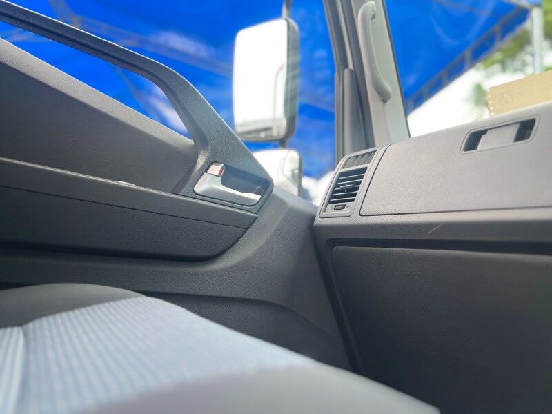 2026 Hyundai MIGHTY EX8 (3.9L Diesel) Vaitele