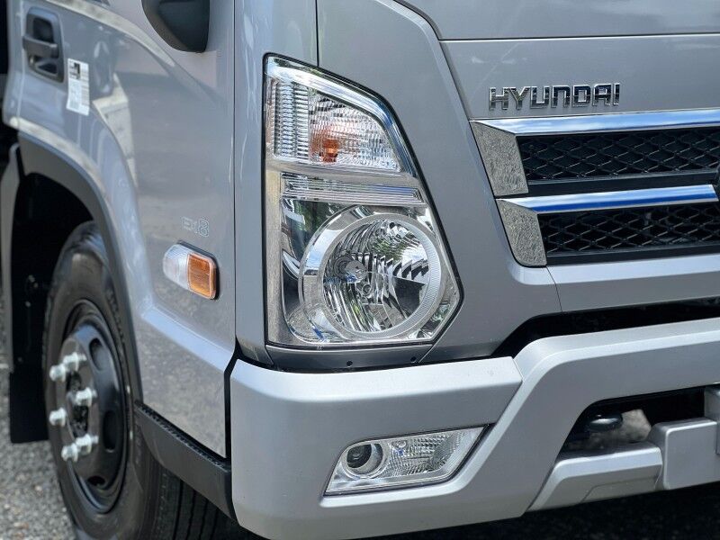 2026 Hyundai MIGHTY EX8 (3.9L Diesel) Vaitele