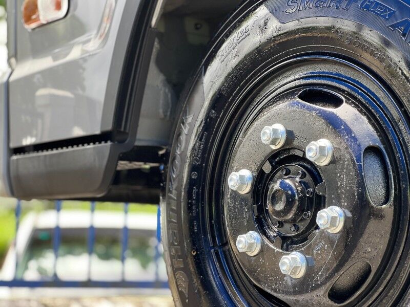 2026 Hyundai MIGHTY EX8 (3.9L Diesel) Vaitele