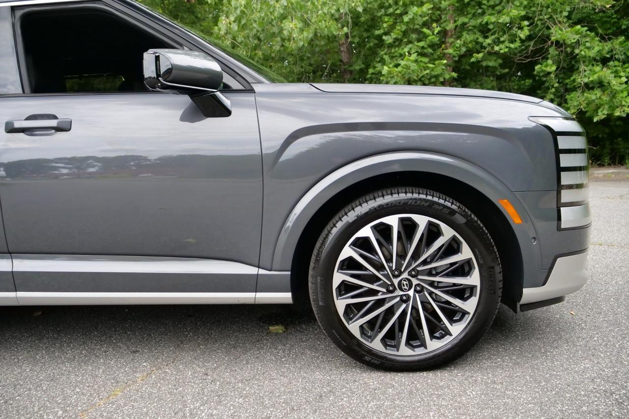 2026 Hyundai Palisade Calligraphy / AWD / Third Row / Smart Cruise Control! Lincolnton NC