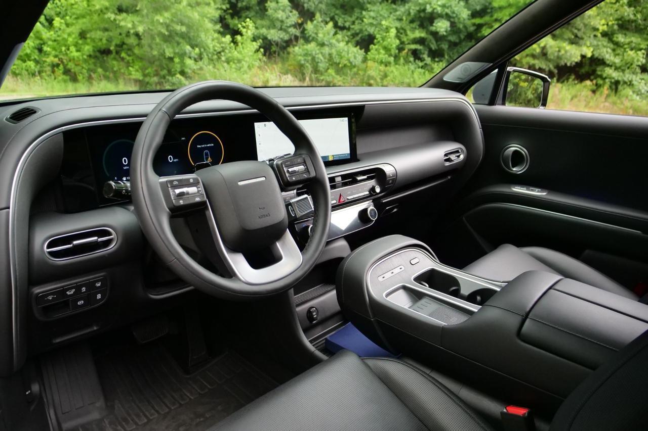 2026 Hyundai Palisade Calligraphy / AWD / Third Row / Smart Cruise Control! Lincolnton NC