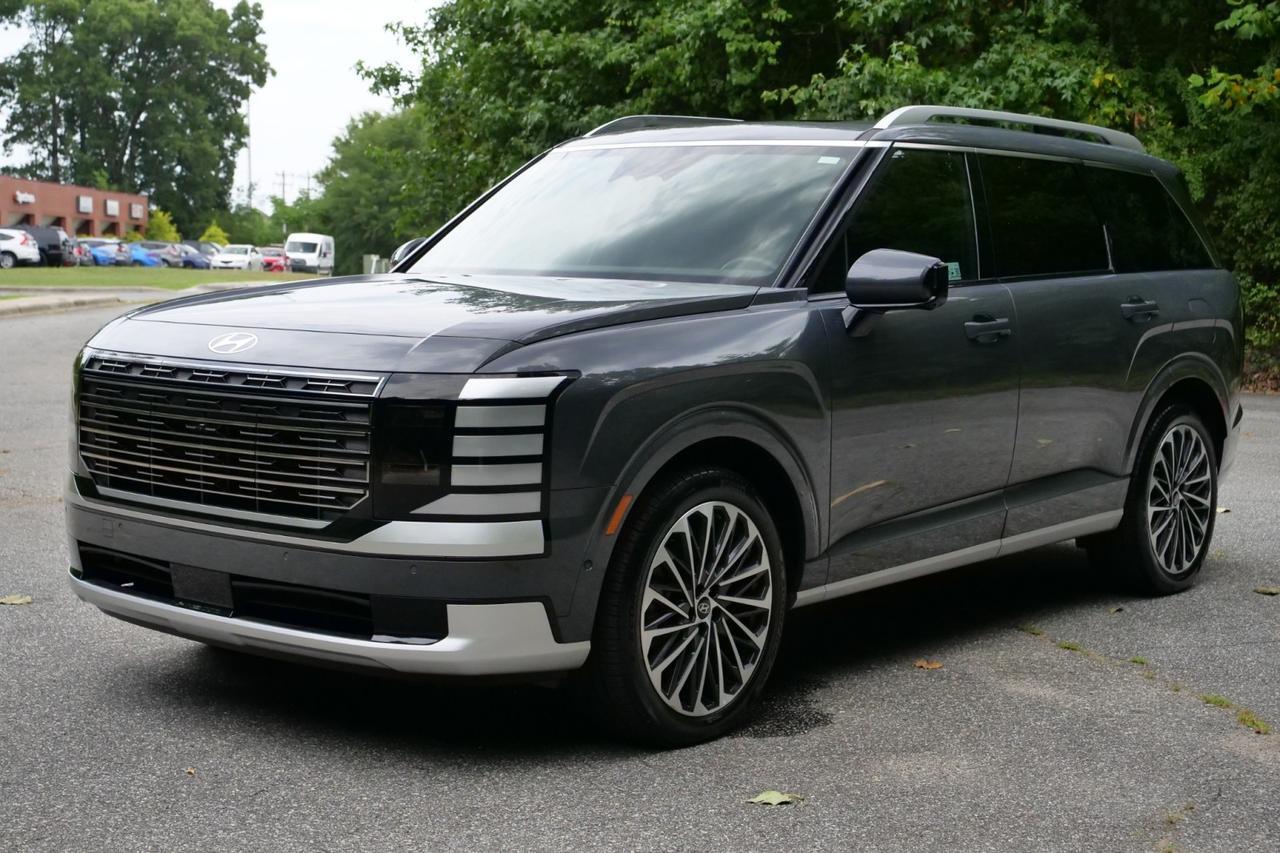 2026 Hyundai Palisade Calligraphy / AWD / Third Row / Smart Cruise Control! Lincolnton NC