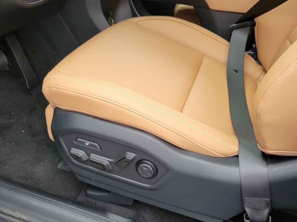 2026 Hyundai SANTA FE HYBRID Calligraphy Chantilly VA