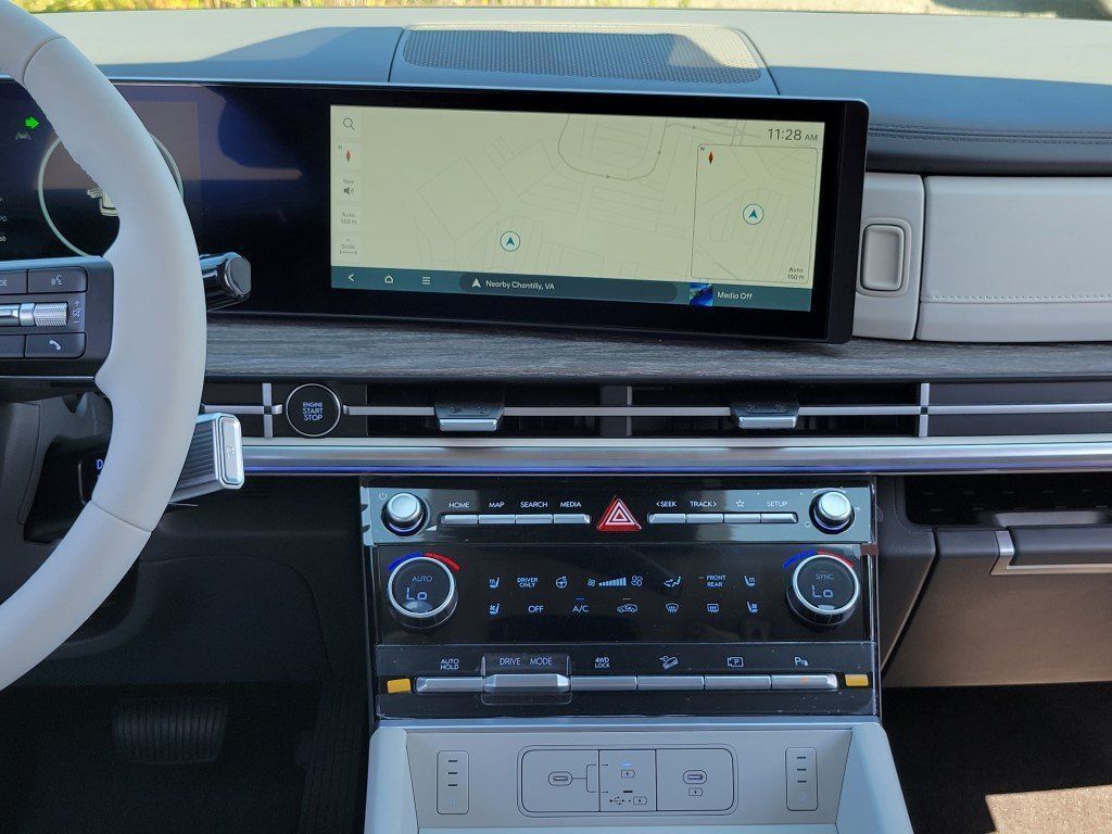 2026 Hyundai SANTA FE HYBRID Limited Chantilly VA