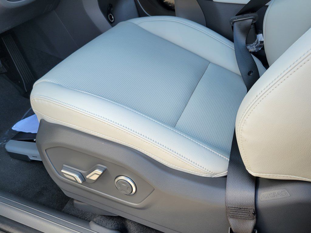 2026 Hyundai SANTA FE HYBRID Limited Chantilly VA