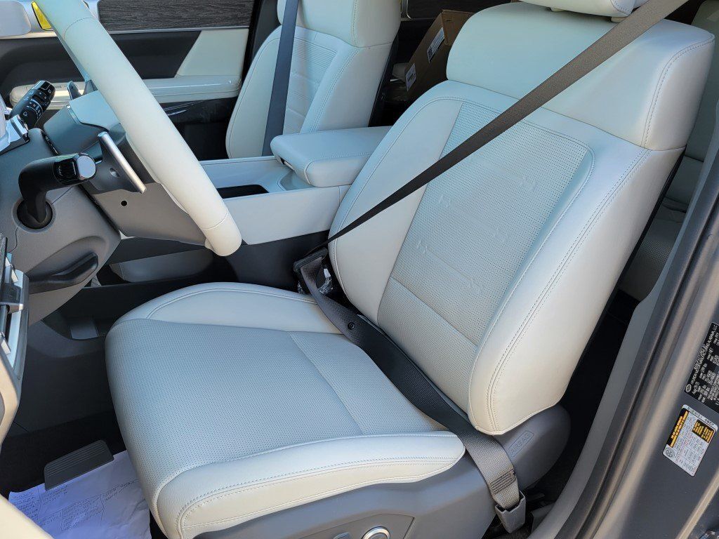 2026 Hyundai SANTA FE HYBRID Limited Chantilly VA