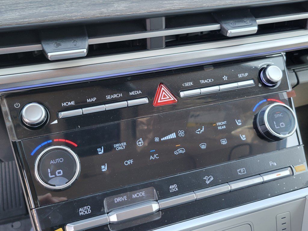 2026 Hyundai SANTA FE HYBRID Limited Chantilly VA