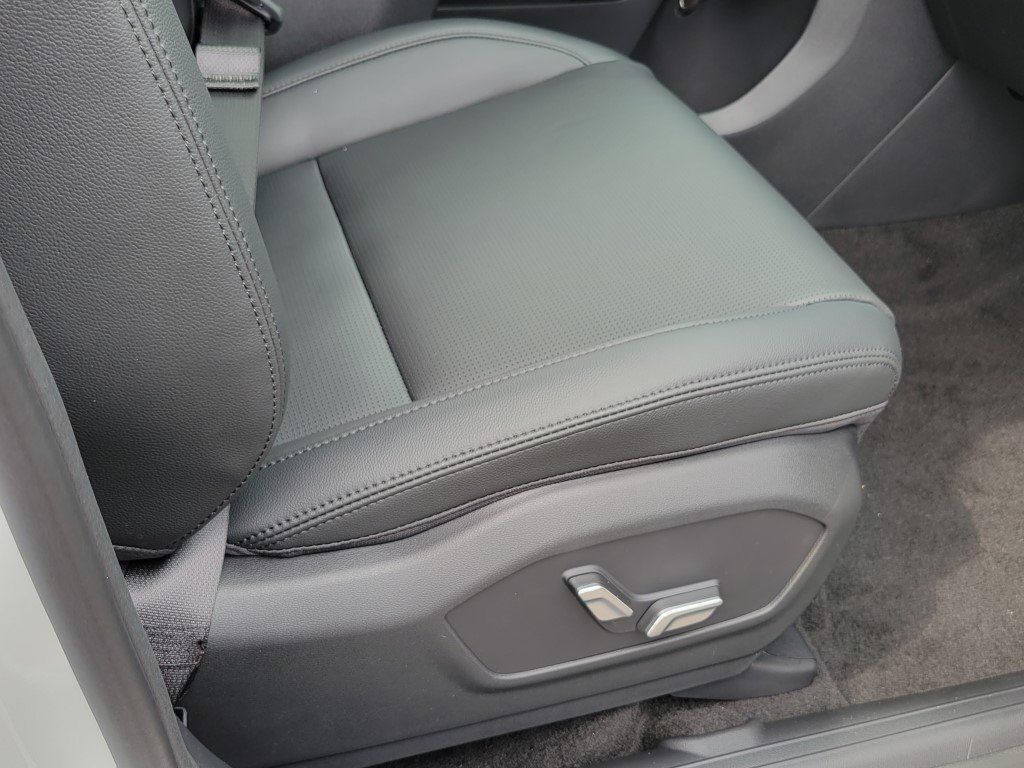 2026 Hyundai SANTA FE HYBRID Limited Chantilly VA