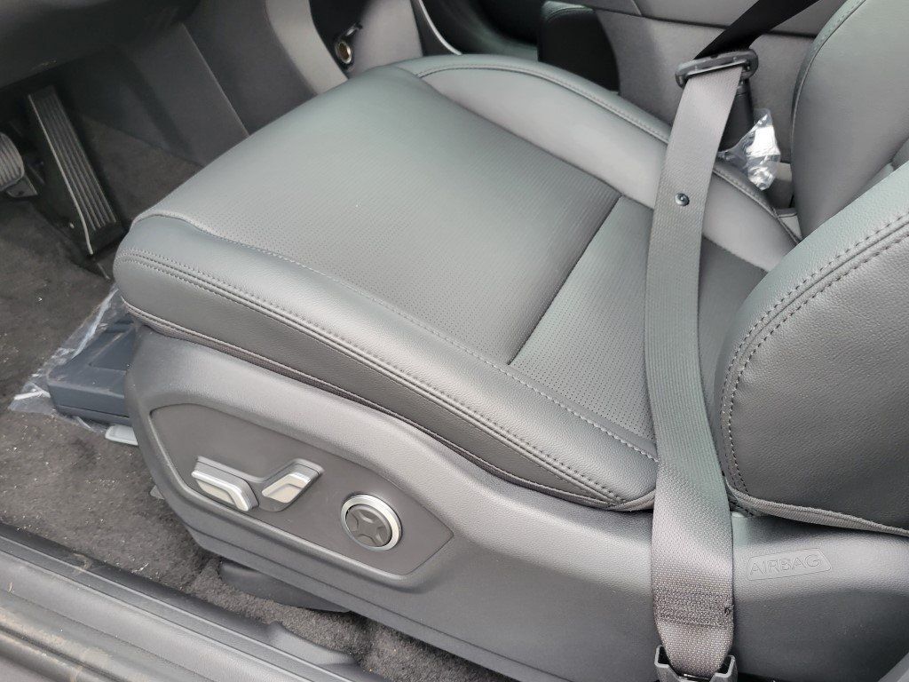 2026 Hyundai SANTA FE HYBRID Limited Chantilly VA