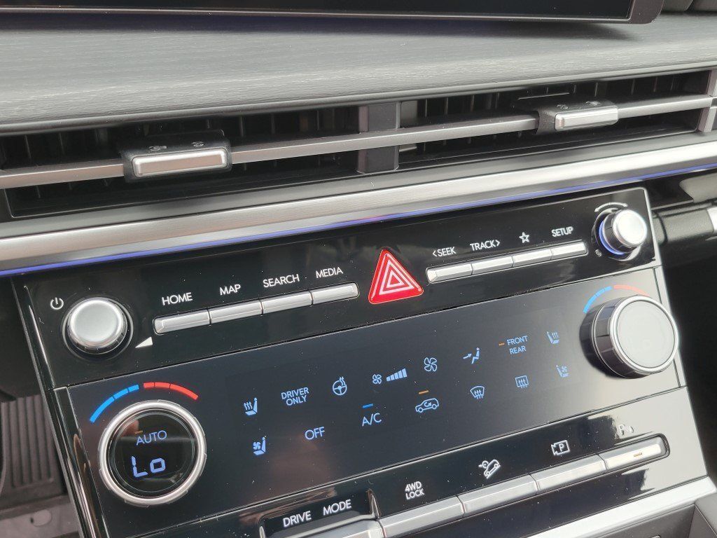 2026 Hyundai SANTA FE HYBRID Limited Chantilly VA