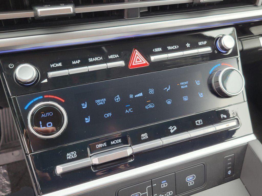 2026 Hyundai SANTA FE HYBRID Limited Chantilly VA