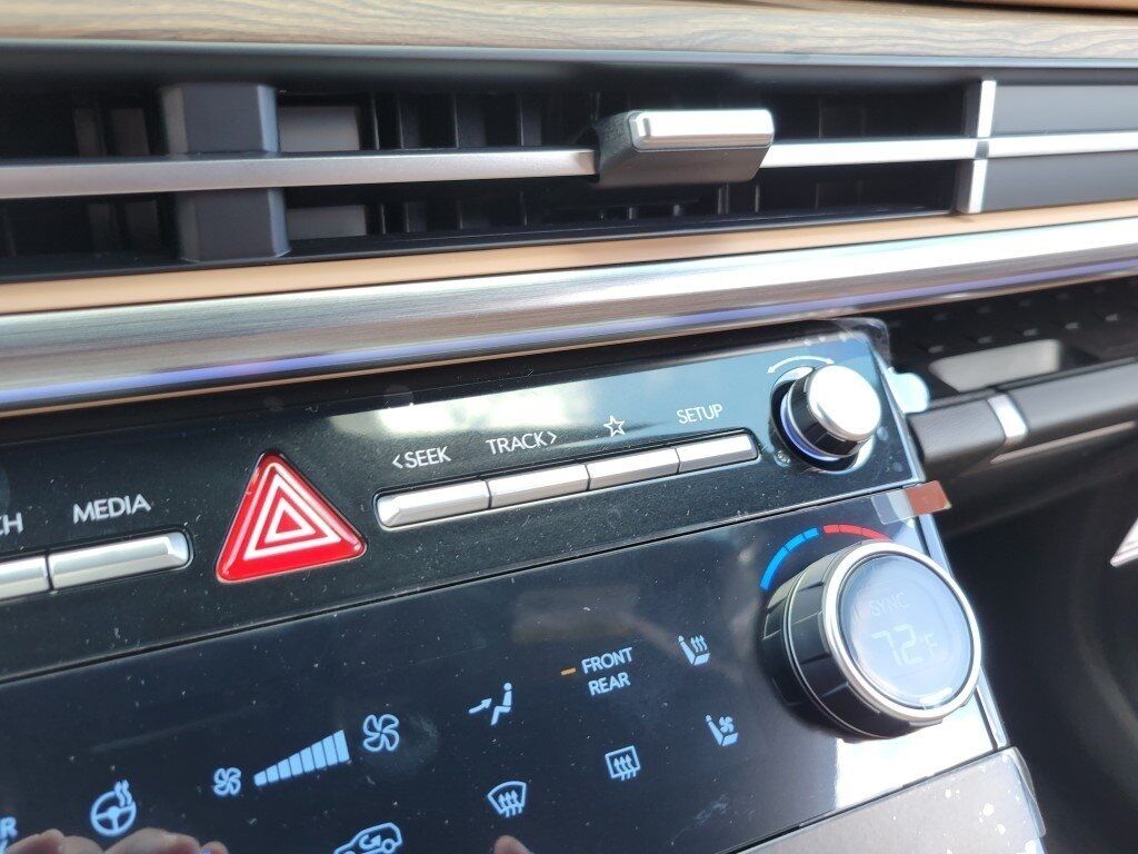 2026 Hyundai SANTA FE HYBRID Limited Chantilly VA