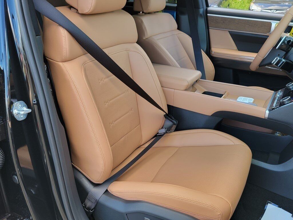2026 Hyundai SANTA FE HYBRID Limited Chantilly VA