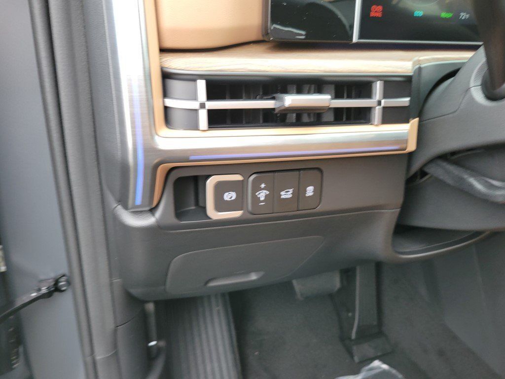 2026 Hyundai SANTA FE HYBRID Limited Chantilly VA